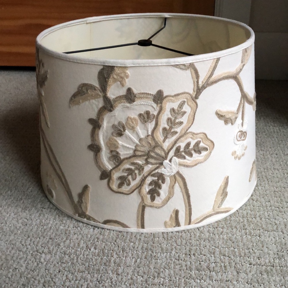 Pottery Barn Crewel Embroidered Tapered Drum Lamp Shade